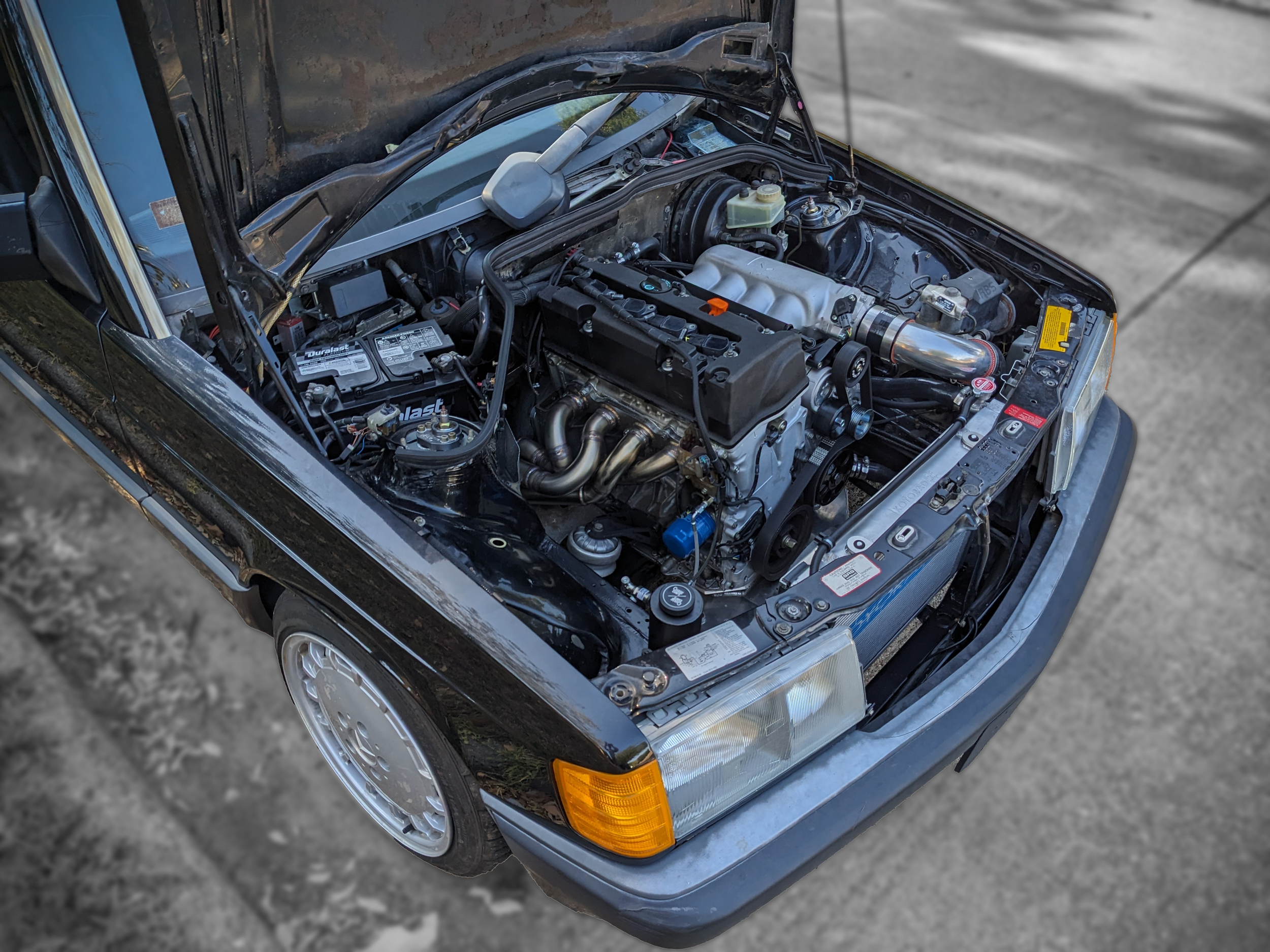 MB-190E-23-16Vコスワーエンジン販売 小粒でもピリリと辛いメルセデス！ バブル時代の傑作「190E 2.3-16」は